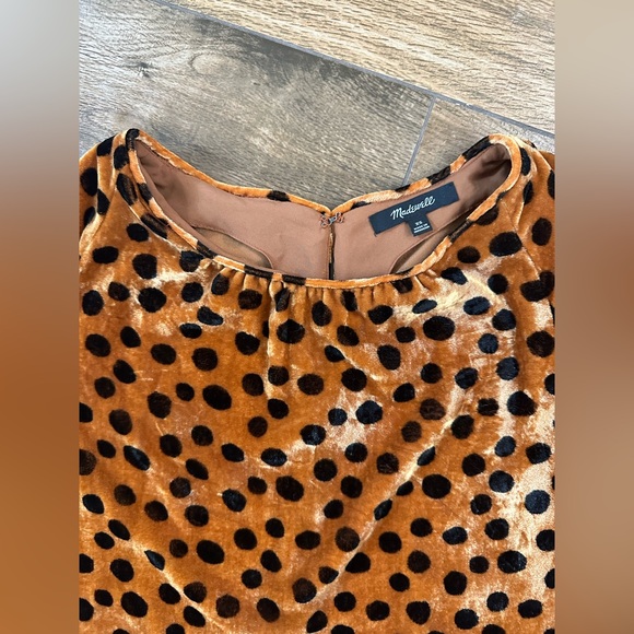 Velvet Memento Ruffle-Sleeve Top in Leopard Dot XS - Picture 3 of 11